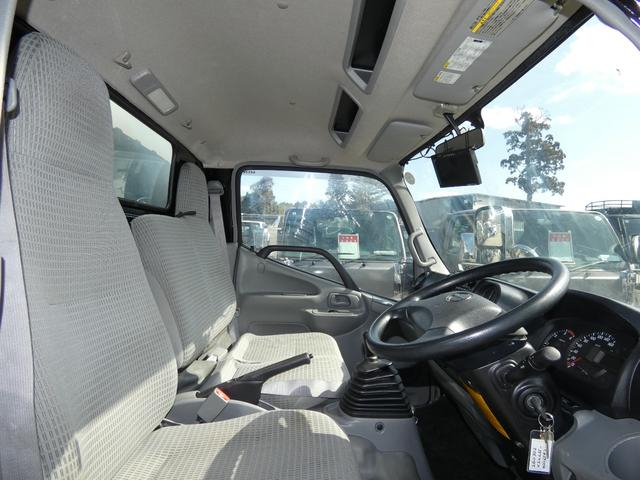 日野 バン車 デュトロ|中古トラックの販売・買取・査定のアイナビ