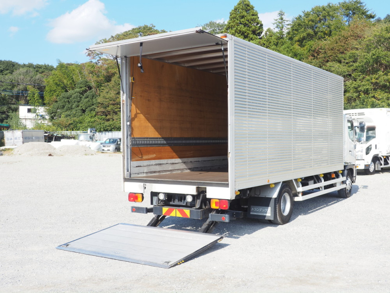 日野 バン車 レンジャープロ|中古トラックの販売・買取・査定のアイナビ