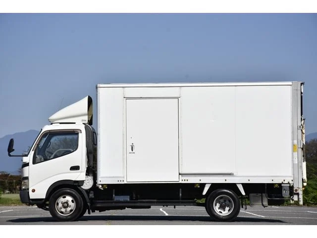トヨタ バン車|中古トラックの販売・買取・査定のアイナビ