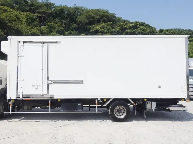 日野 冷凍バン レンジャー|中古トラックの販売・買取・査定のアイナビ