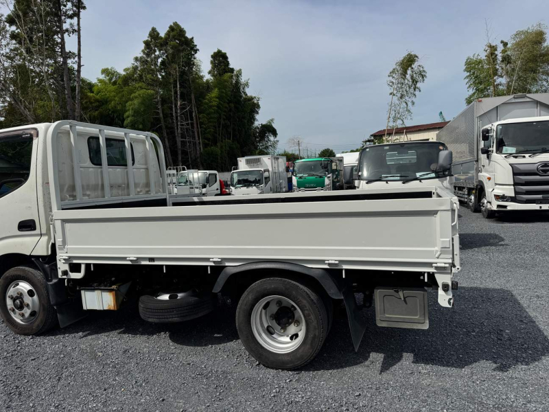 日野 平ボディ デュトロ|中古トラックの販売・買取・査定のアイナビ