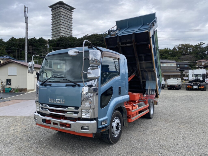 いすゞ ダンプ|中古トラックの販売・買取・査定のアイナビ