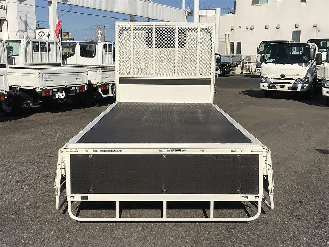 トヨタ 平ボディ|中古トラックの販売・買取・査定のアイナビ