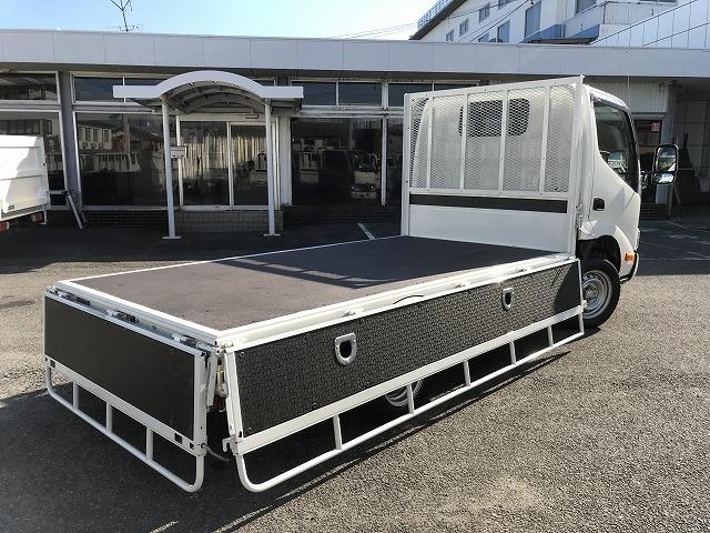 トヨタ 平ボディ|中古トラックの販売・買取・査定のアイナビ