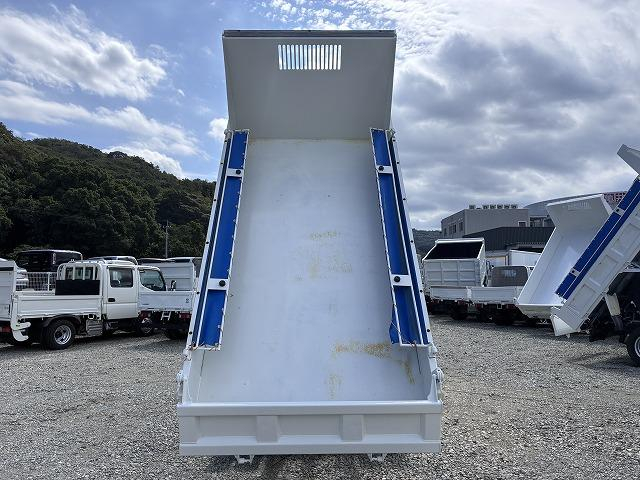 日野 ダンプ デュトロ|中古トラックの販売・買取・査定のアイナビ