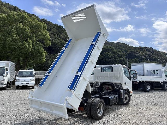 日野 ダンプ デュトロ|中古トラックの販売・買取・査定のアイナビ