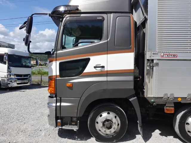 日野 ウイング車 プロフィア|中古トラックの販売・買取・査定のアイナビ
