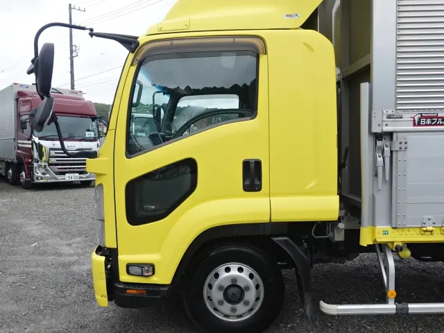 いすゞ ウイング車 フォワード|中古トラックの販売・買取・査定のアイナビ