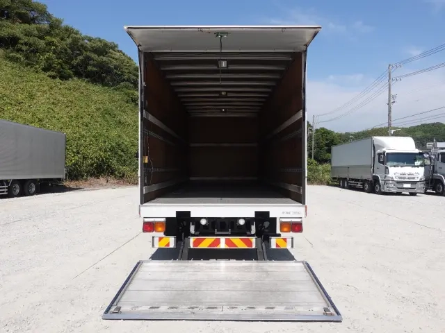 いすゞ バン車 フォワード|中古トラックの販売・買取・査定のアイナビ