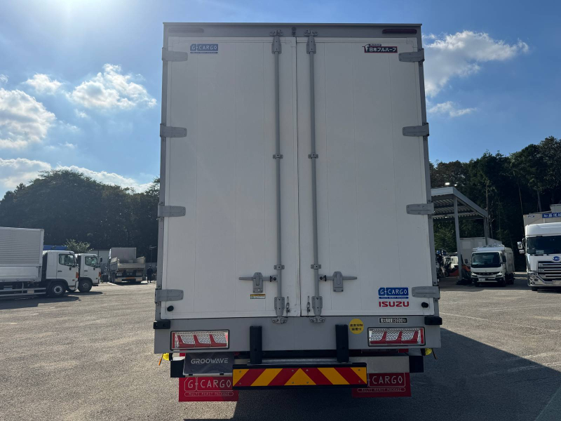 いすゞ ウイング車 ギガ|中古トラックの販売・買取・査定のアイナビ