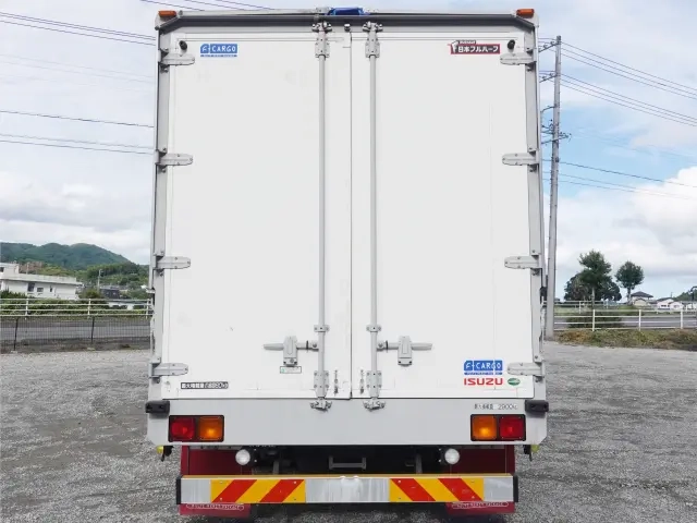 いすゞ ウイング車 フォワード|中古トラックの販売・買取・査定のアイナビ