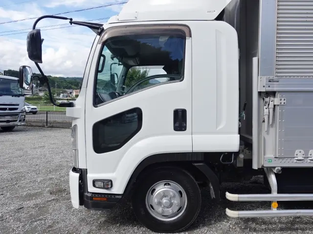 いすゞ ウイング車 フォワード|中古トラックの販売・買取・査定のアイナビ