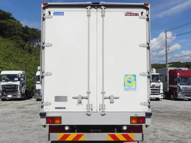 いすゞ ウイング車 フォワード|中古トラックの販売・買取・査定のアイナビ
