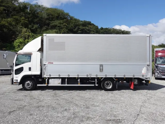 いすゞ ウイング車 フォワード|中古トラックの販売・買取・査定のアイナビ