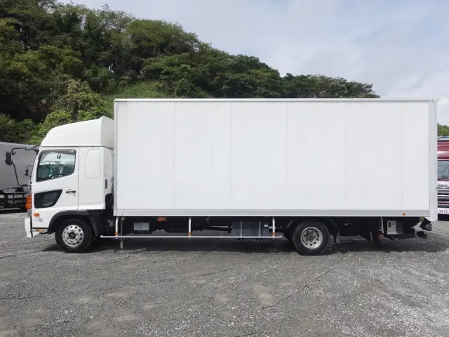日野 バン車 レンジャー|中古トラックの販売・買取・査定のアイナビ