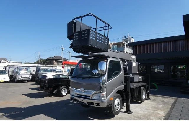 日野 特殊車両 デュトロ|中古トラックの販売・買取・査定のアイナビ