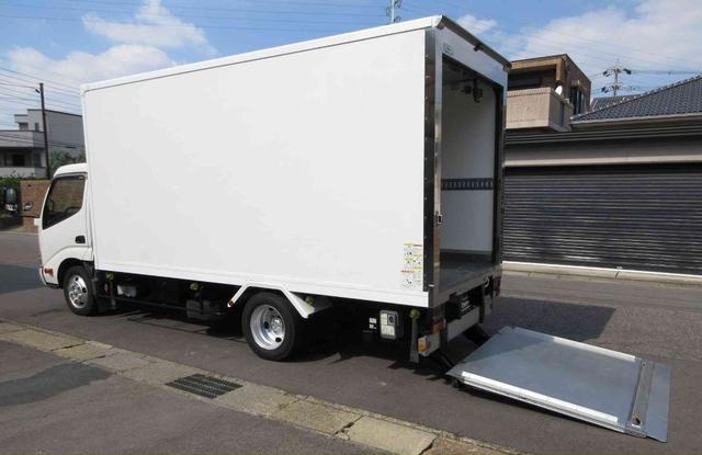 日野 バン車 デュトロ|中古トラックの販売・買取・査定のアイナビ