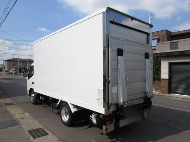 日野 バン車 デュトロ|中古トラックの販売・買取・査定のアイナビ
