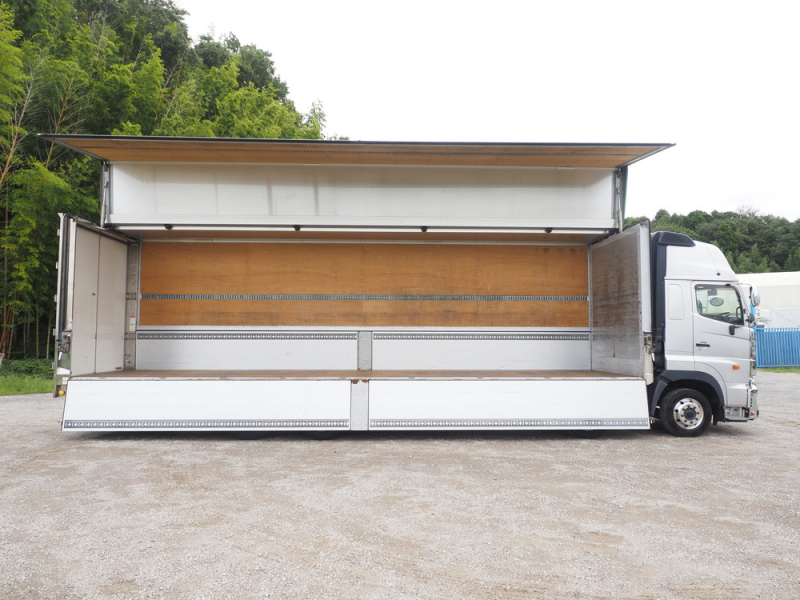 日野 ウイング車 プロフィア|中古トラックの販売・買取・査定のアイナビ