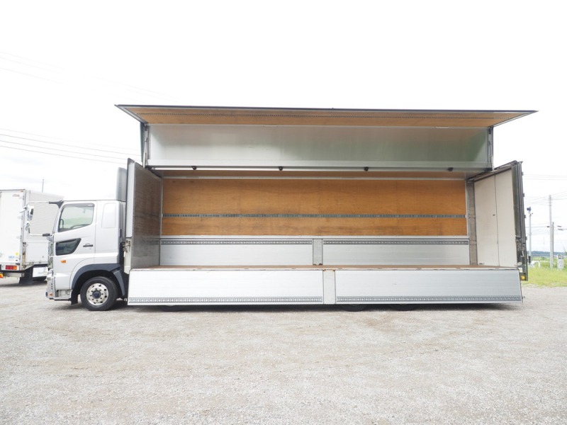 日野 ウイング車 プロフィア|中古トラックの販売・買取・査定のアイナビ