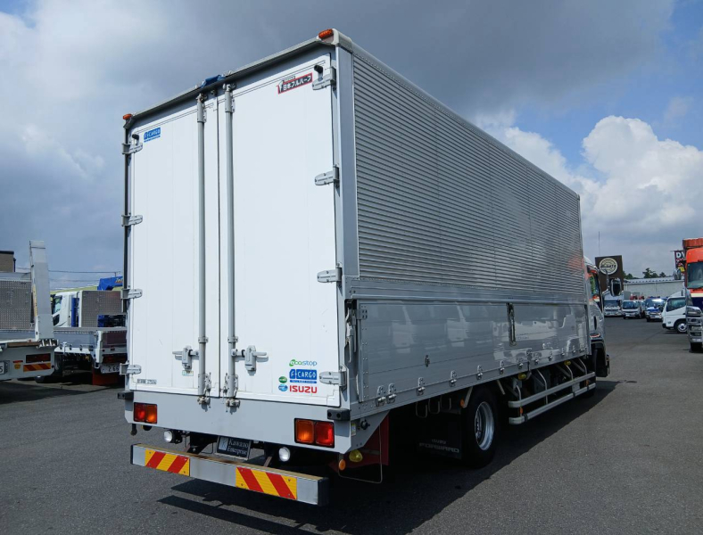 いすゞ ウイング車 フォワード|中古トラックの販売・買取・査定のアイナビ