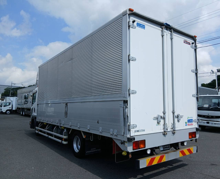 いすゞ ウイング車 フォワード|中古トラックの販売・買取・査定のアイナビ