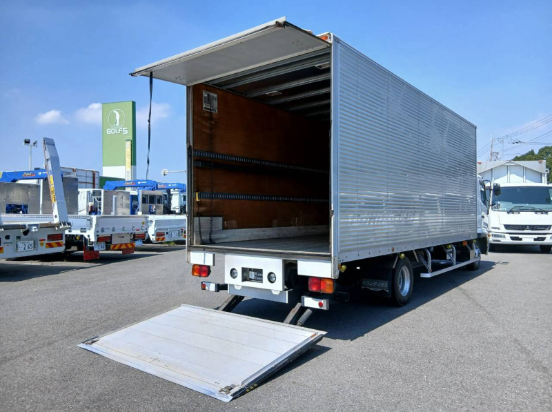 日野 バン車 レンジャー|中古トラックの販売・買取・査定のアイナビ