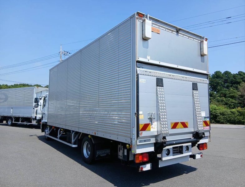 日野 バン車 レンジャー|中古トラックの販売・買取・査定のアイナビ