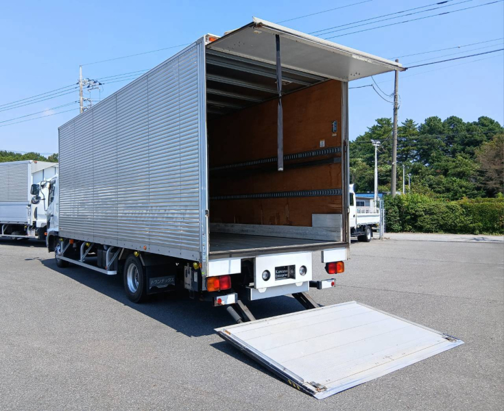 日野 バン車 レンジャー|中古トラックの販売・買取・査定のアイナビ