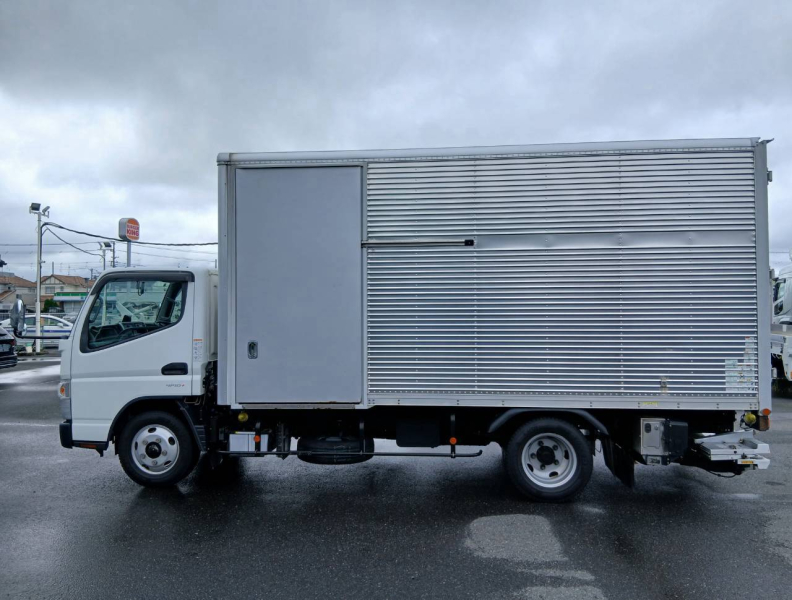 三菱ふそう バン車 キャンター|中古トラックの販売・買取・査定のアイナビ