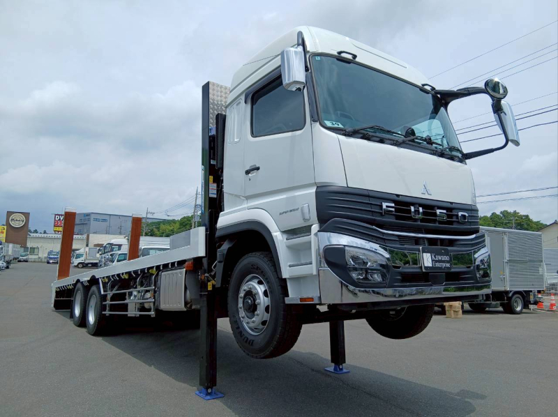三菱ふそう セルフ スーパーグレート|中古トラックの販売・買取・査定のアイナビ