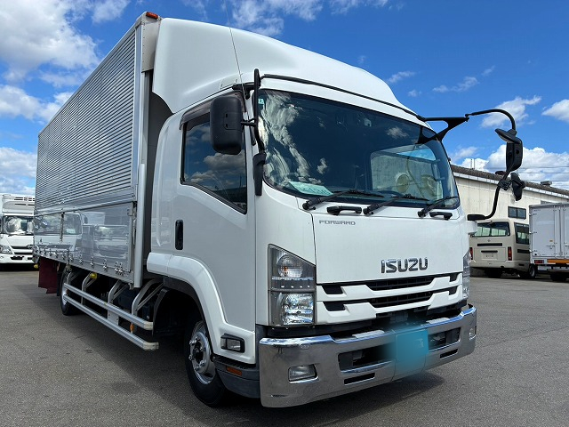 いすゞ ウイング車 フォワード|中古トラックの販売・買取・査定のアイナビ