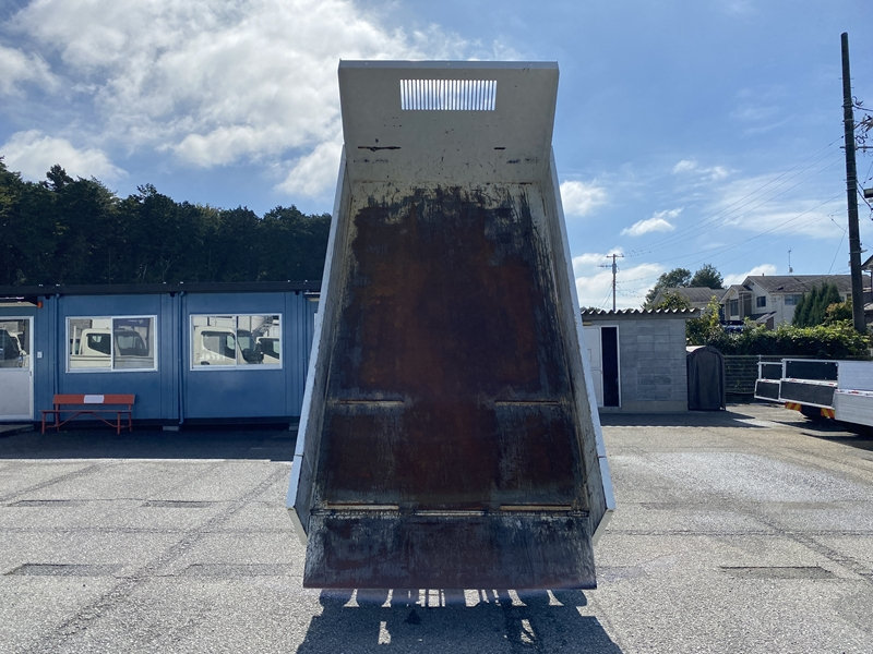 キャンター　4ナンバー　新明和工業　水平ゲート　ローダーダンプ　積載3,000kg|中古トラックの販売・買取・査定のアイナビ