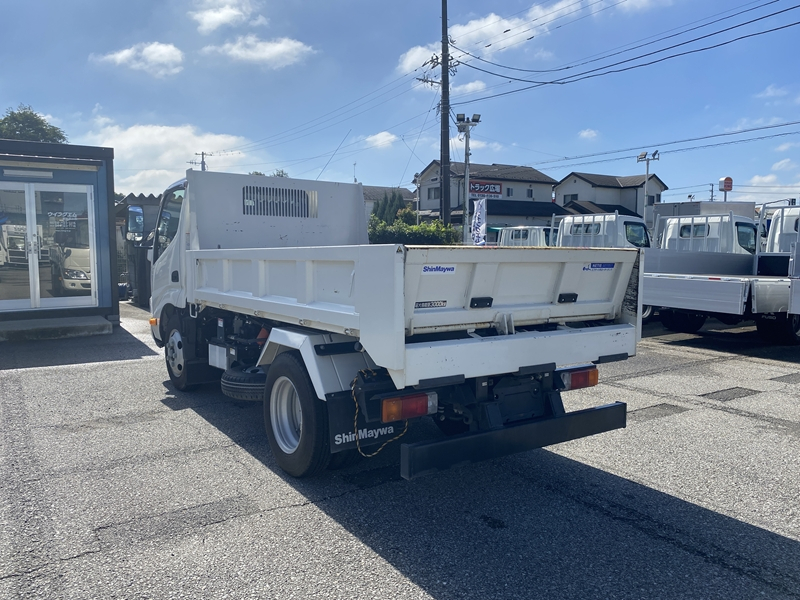 キャンター　4ナンバー　新明和工業　水平ゲート　ローダーダンプ　積載3,000kg|中古トラックの販売・買取・査定のアイナビ