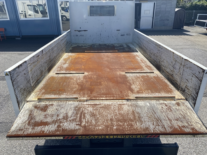 キャンター　4ナンバー　新明和工業　水平ゲート　ローダーダンプ　積載3,000kg|中古トラックの販売・買取・査定のアイナビ