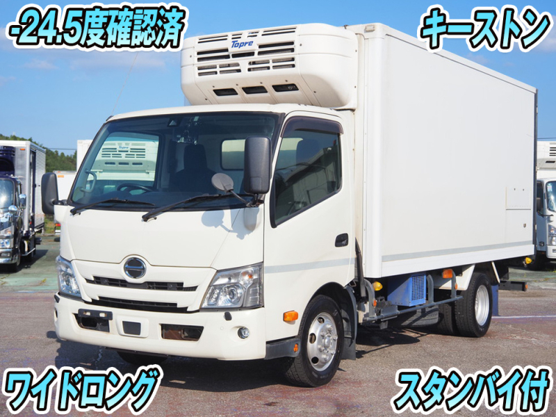 日野 冷凍バン デュトロ|中古トラックの販売・買取・査定のアイナビ