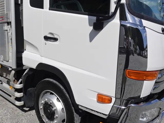 UDトラックス ウイング車 コンドル|中古トラックの販売・買取・査定のアイナビ