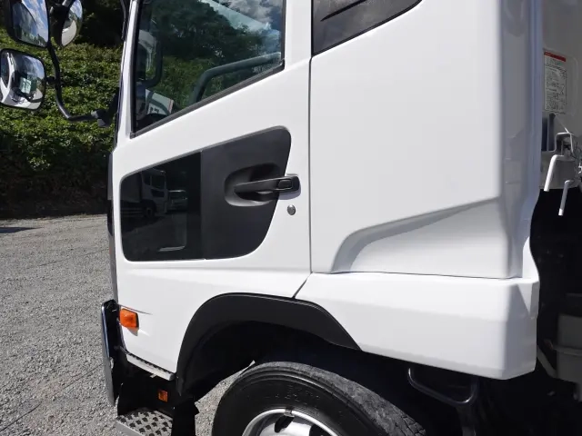 UDトラックス ウイング車 コンドル|中古トラックの販売・買取・査定のアイナビ