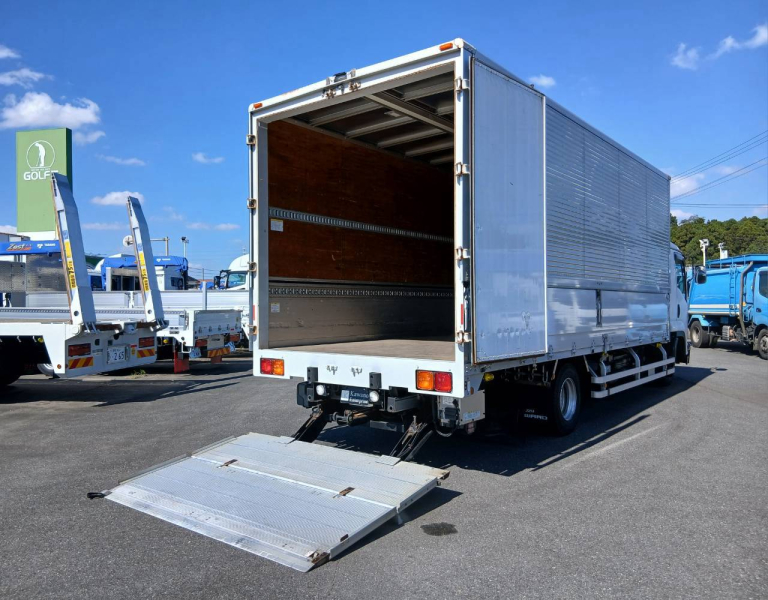 いすゞ ウイング車 フォワード|中古トラックの販売・買取・査定のアイナビ