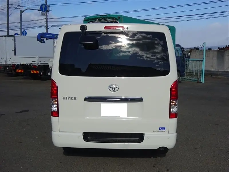 トヨタ バン車|中古トラックの販売・買取・査定のアイナビ