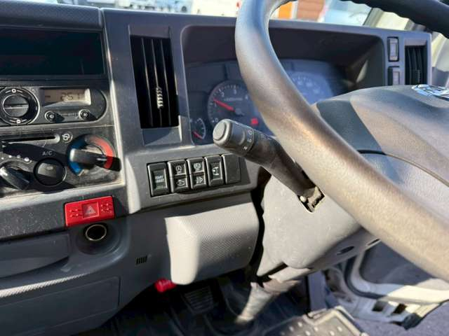 日産 平ボディ アトラス|中古トラックの販売・買取・査定のアイナビ
