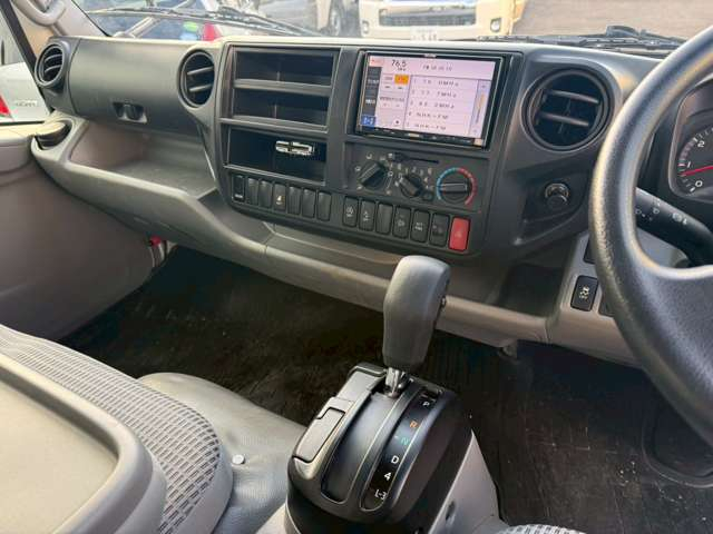 トヨタ バン車 ダイナ|中古トラックの販売・買取・査定のアイナビ