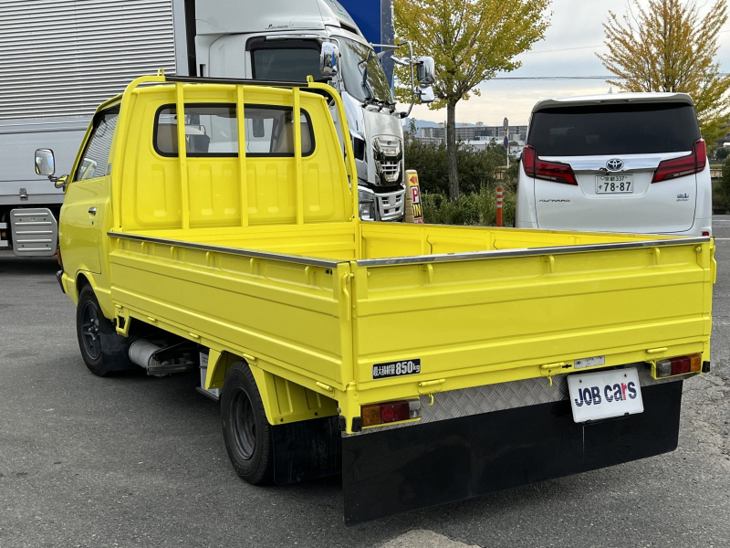 日産 平ボディ|中古トラックの販売・買取・査定のアイナビ