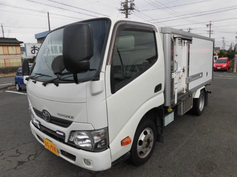 トヨタ 冷凍バン トヨエース|中古トラックの販売・買取・査定のアイナビ