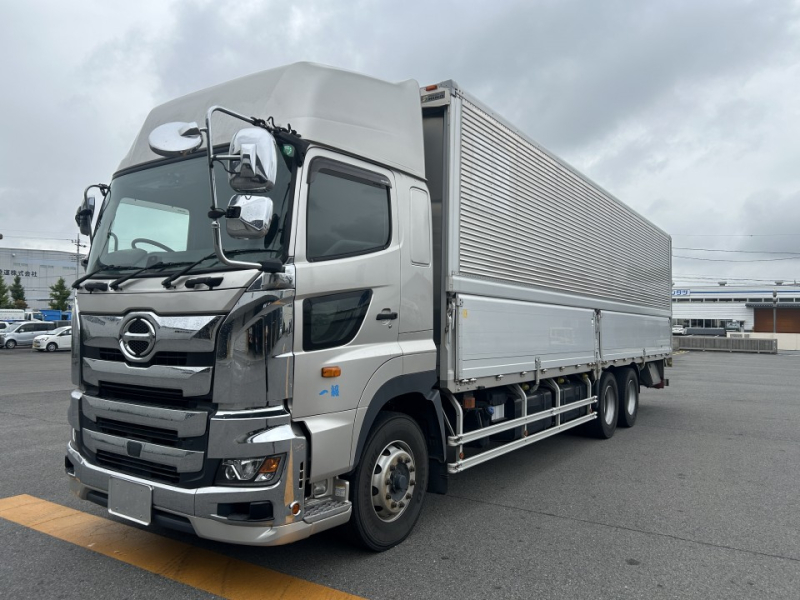 日野 バン車 プロフィア|中古トラックの販売・買取・査定のアイナビ