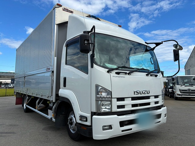 いすゞ ウイング車 フォワード|中古トラックの販売・買取・査定のアイナビ