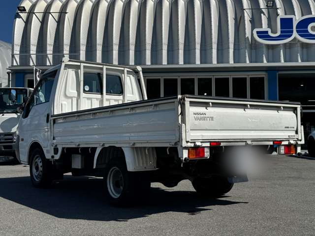 日産 平ボディ バネット|中古トラックの販売・買取・査定のアイナビ