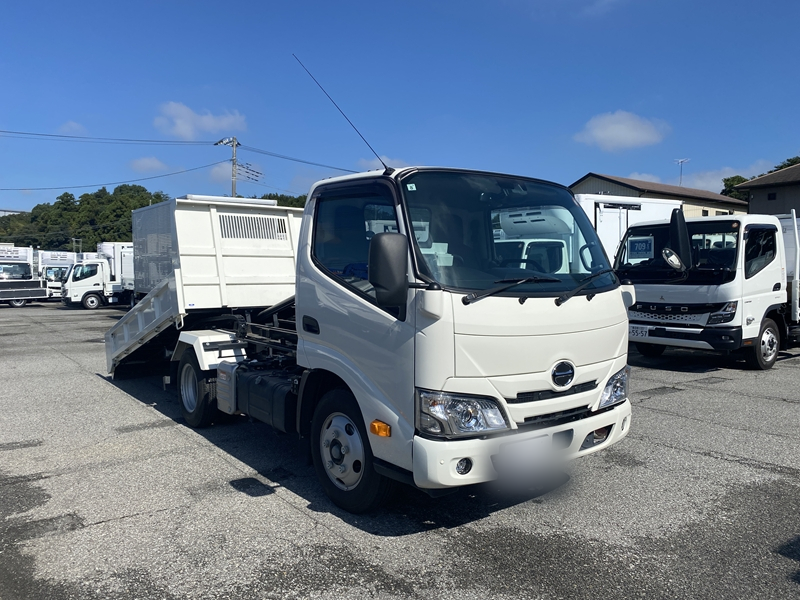 キャンター　4ナンバー　新明和工業　水平ゲート　ローダーダンプ　積載3,000kg|中古トラックの販売・買取・査定のアイナビ