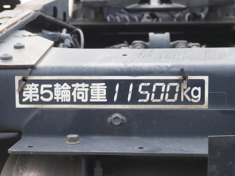 いすゞ トラクタ ギガ|中古トラックの販売・買取・査定のアイナビ