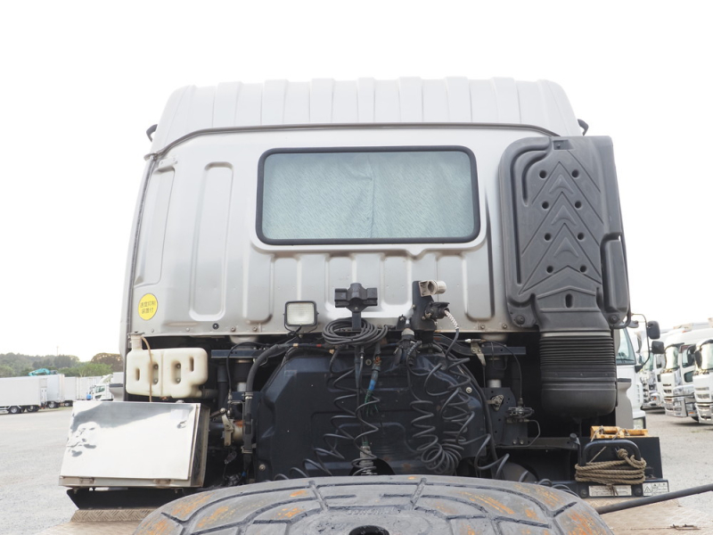 いすゞ トラクタ ギガ|中古トラックの販売・買取・査定のアイナビ